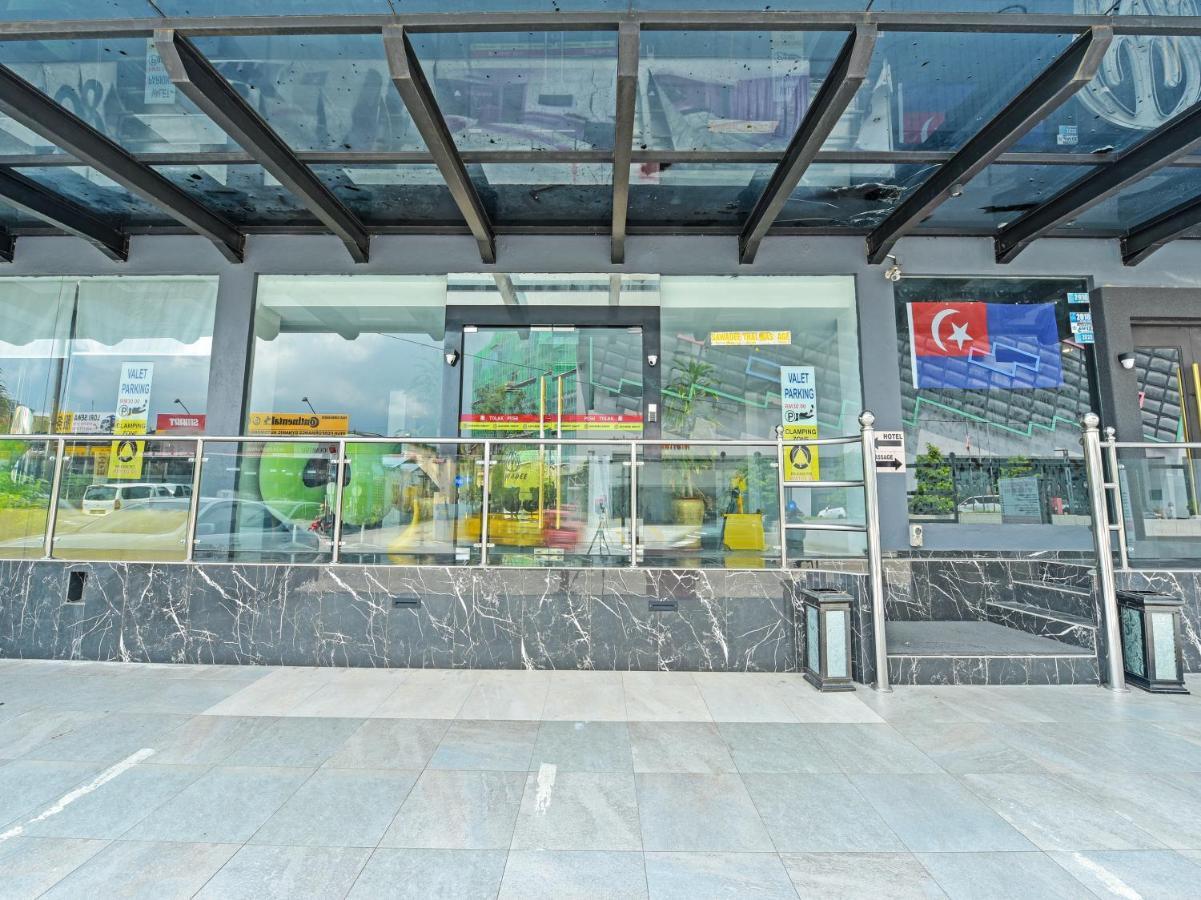 ג'והור בהרו Capital O 90130 Sawadee Hotel מראה חיצוני תמונה
