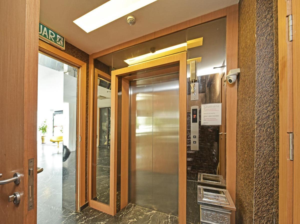 ג'והור בהרו Capital O 90130 Sawadee Hotel מראה חיצוני תמונה