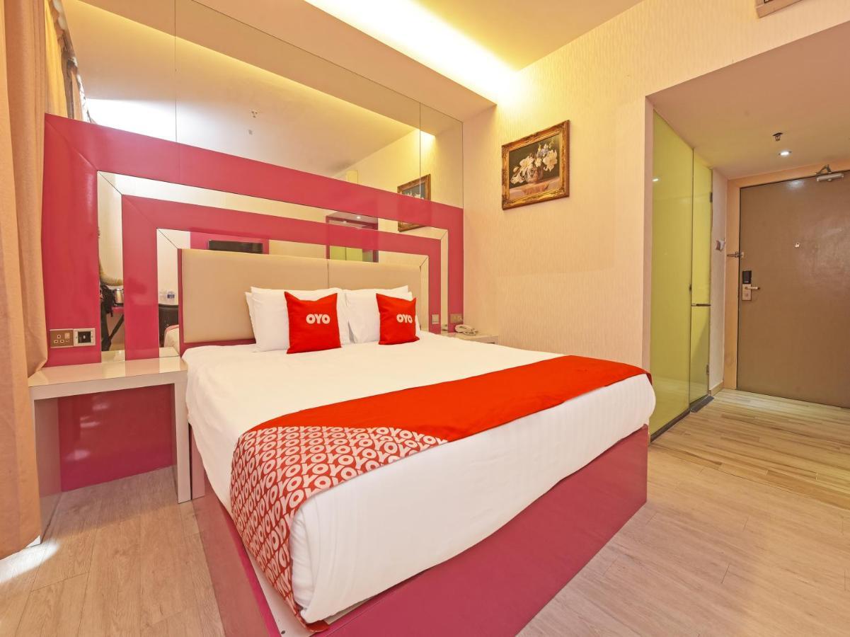 ג'והור בהרו Capital O 90130 Sawadee Hotel מראה חיצוני תמונה